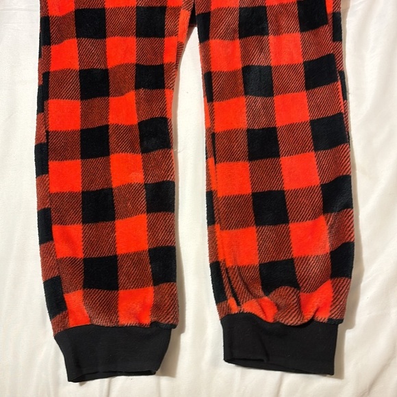 Holiday Time Red & Black Onesie Buffalo Plaid One Piece Pajamas - size M - Picture 8 of 11